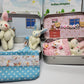 🥚【1º en Semana Santa】🐰 Mini Peluche de Conejito en Lata – Regalo Divertido y Encantador para Pascua 🎁✨