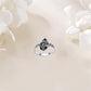 💎   ¡50% de descuento en anillo vintage bohemio!   💎  Diseño de la vid floral, joya de lágrima negra y acentos espumosos para una elegancia atemporal ✨