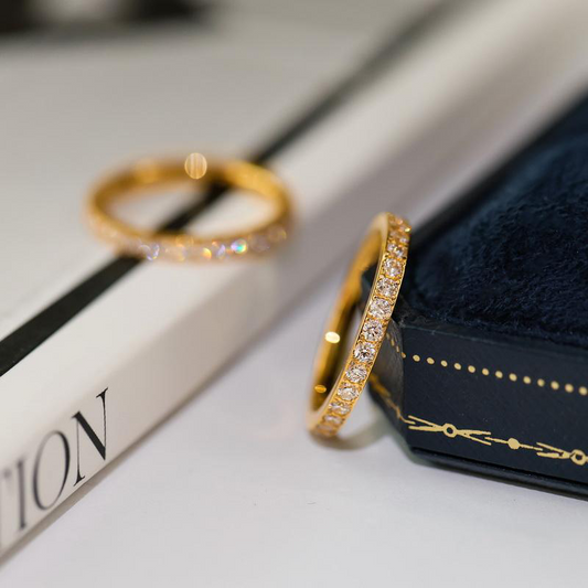 Anillo Minimalista Pave Zircon para Mujeres