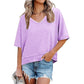 Camiseta de manga media con cuello en V para mujer